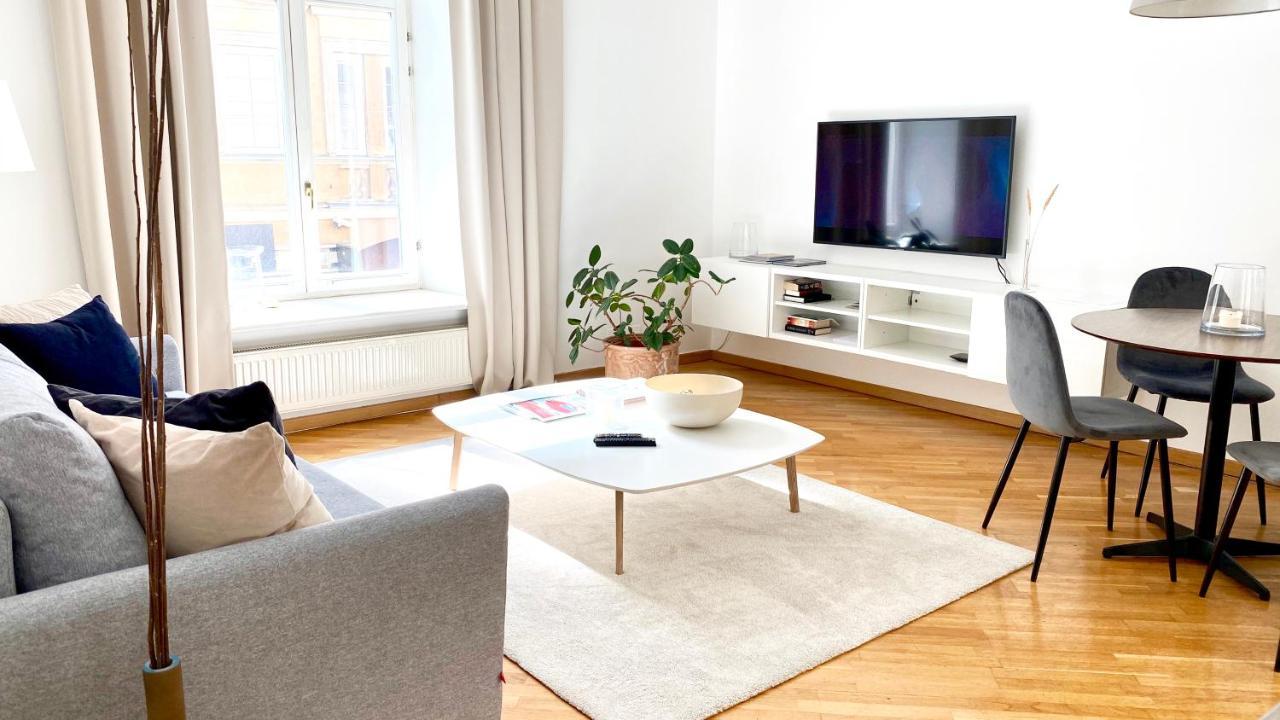 Vilnius Apartments & Suites - Town Hall Room photo